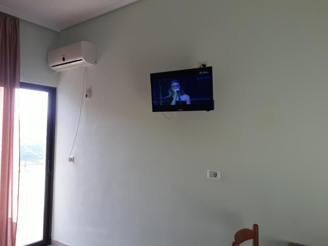 卡萨米尔 塔尼斯旅馆酒店 外观 照片
